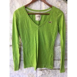 Hollister green long sleeve v neck shirt